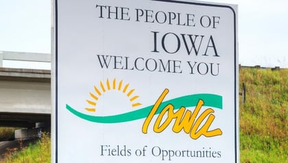 Iowa Sports Betting Revenue Declines in February